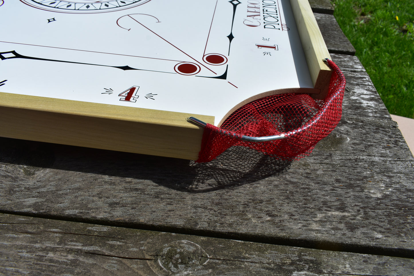 American Style - Beginner Carrom / Pinnochi Board Set